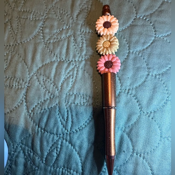 ***FREE WHEN BUNDLED*** - Picture 1 of 3